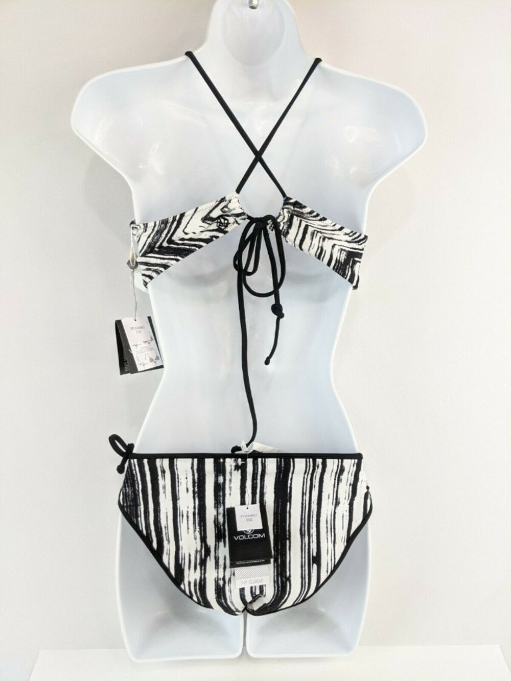 Volcom Womens Bikini Size M 2 Pc Black Blue Stay Tuned Tie Reversible New w tags - Picture 5 of 9